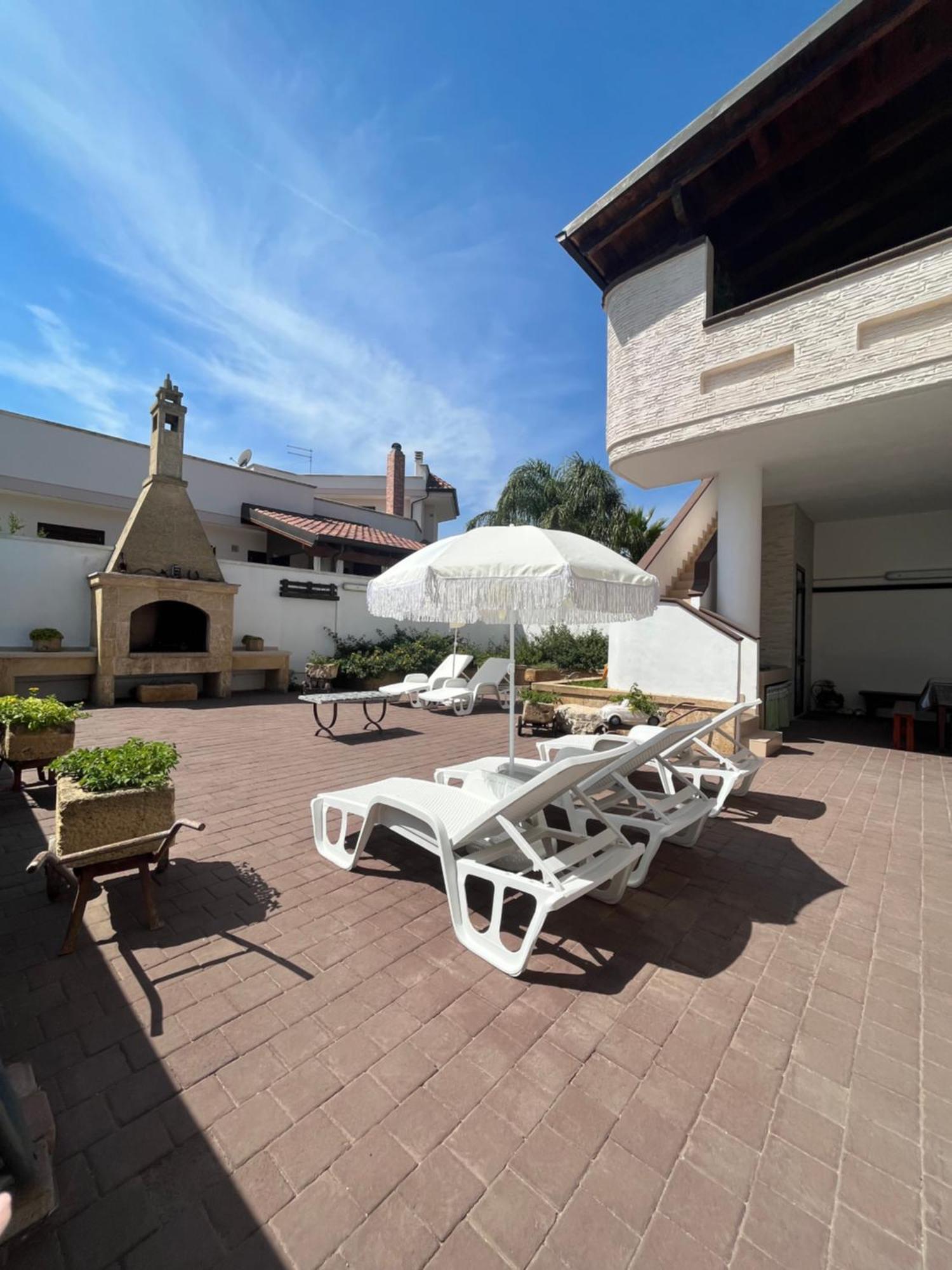 Case Vacanze Lulu Secli Exterior photo